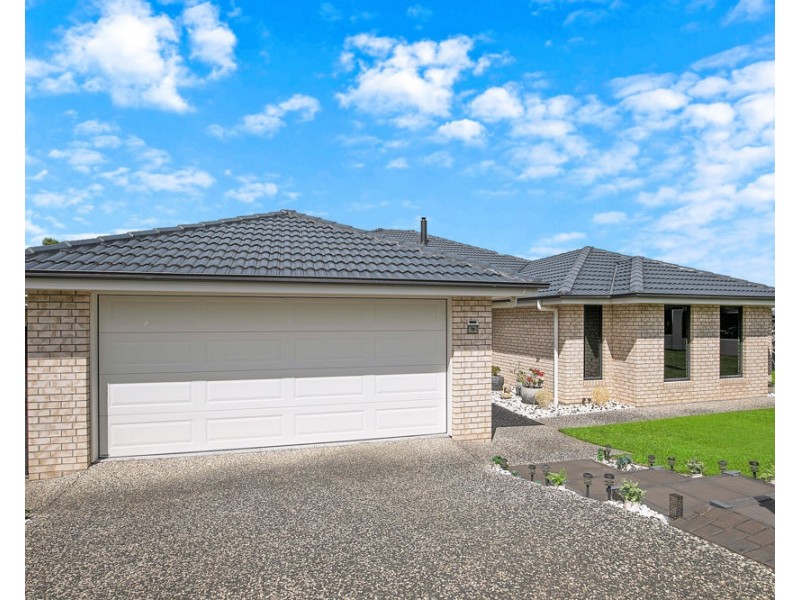 70 Marcus Drive, Regents Park QLD 4118