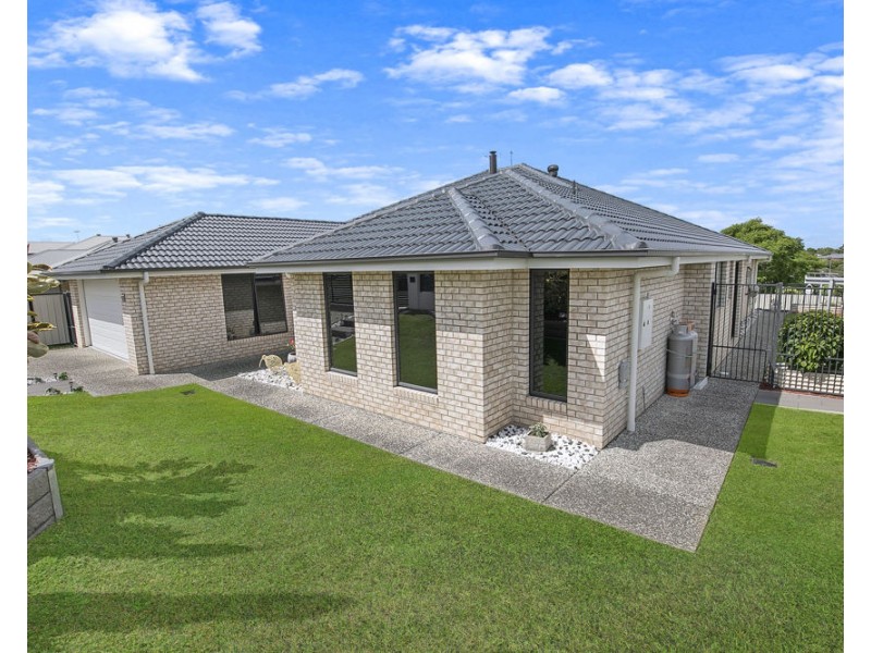 70 Marcus Drive, Regents Park QLD 4118