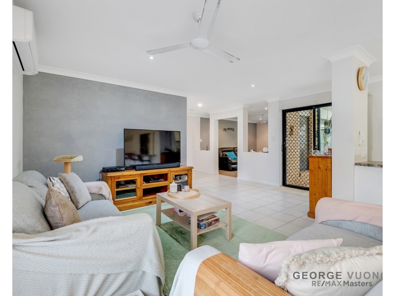 62 Nullarbor Cct, Forest Lake QLD 4078