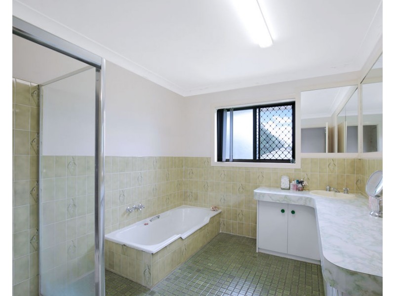 215-225 Scott lane, North Maclean QLD 4280