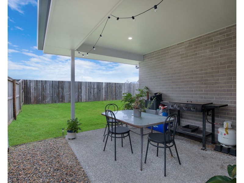 21 Johnson Circuit, Ripley QLD 4306