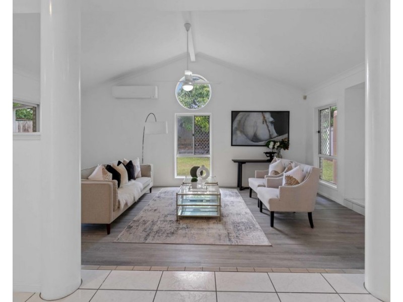 38 COMO PLACE, Parkinson QLD 4115
