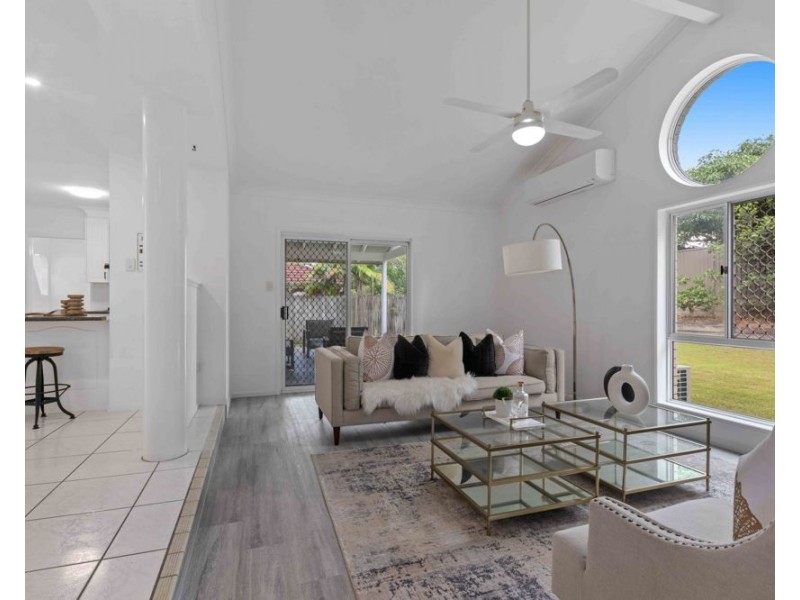 38 COMO PLACE, Parkinson QLD 4115