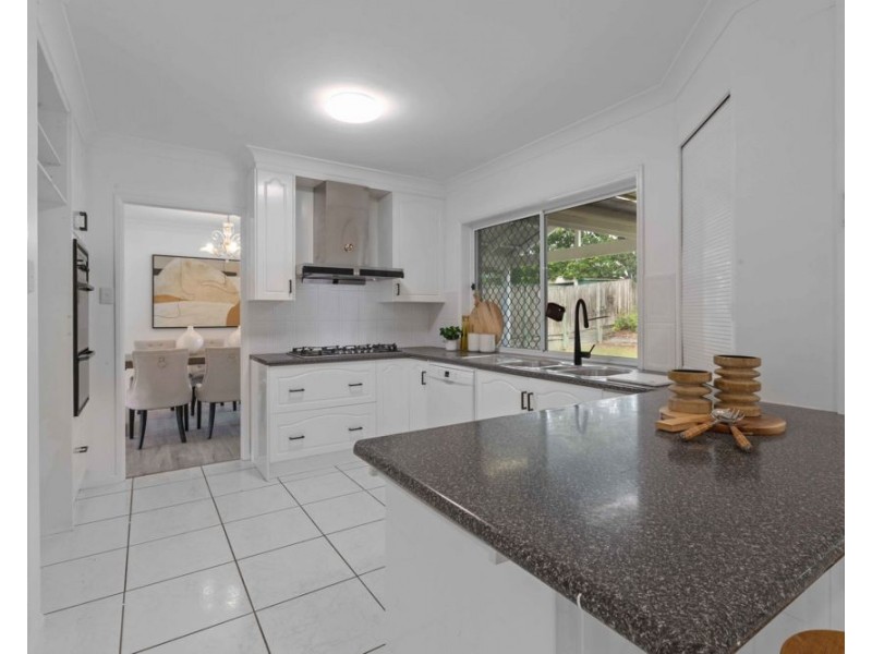 38 COMO PLACE, Parkinson QLD 4115