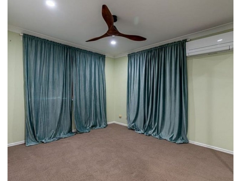 41 St James St, Forest Lake QLD 4078