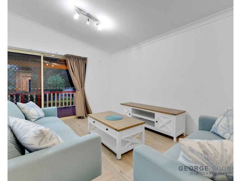 9 Maidenhair Ct, Forest Lake QLD 4078