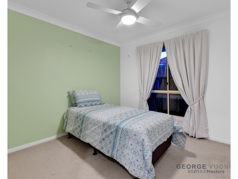 9 Maidenhair Ct, Forest Lake QLD 4078