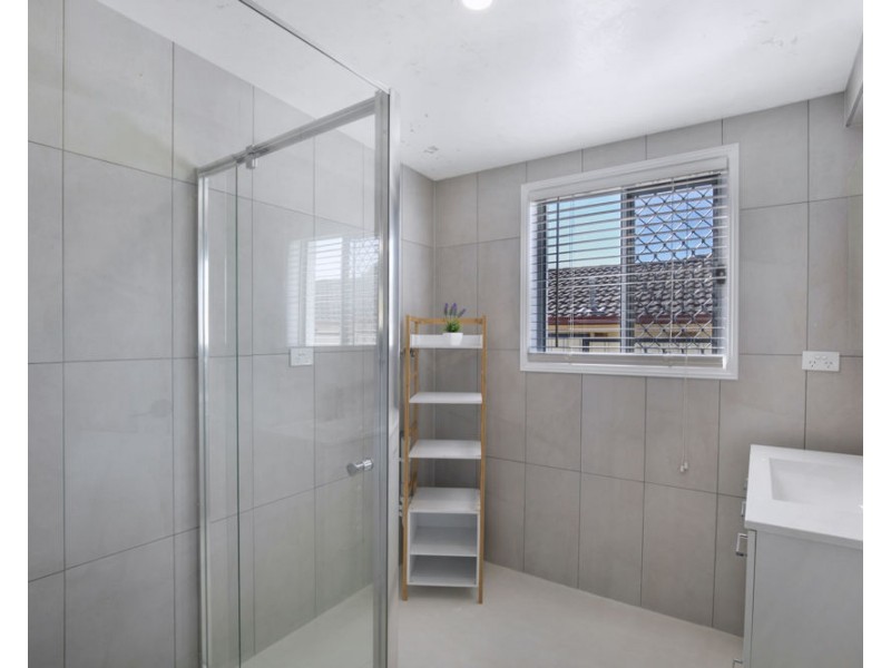21 Wilkinson Drive, Crestmead QLD 4132