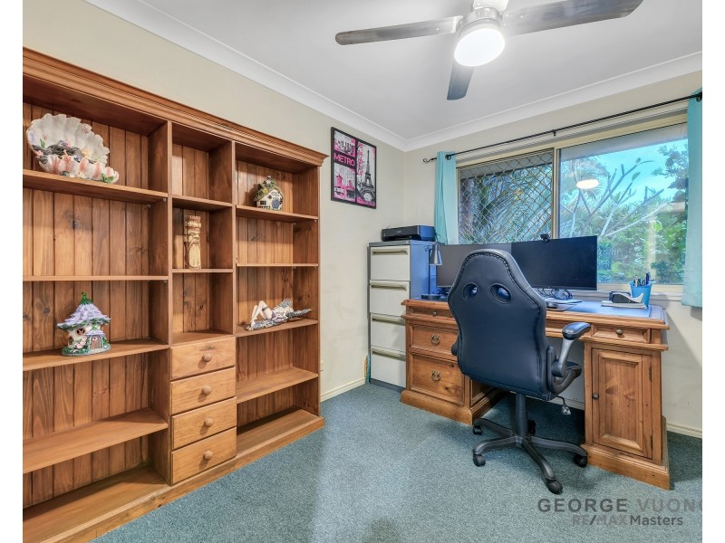 33 Starr St, Forest Lake QLD 4078