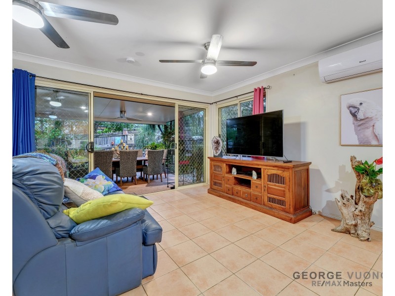 33 Starr St, Forest Lake QLD 4078