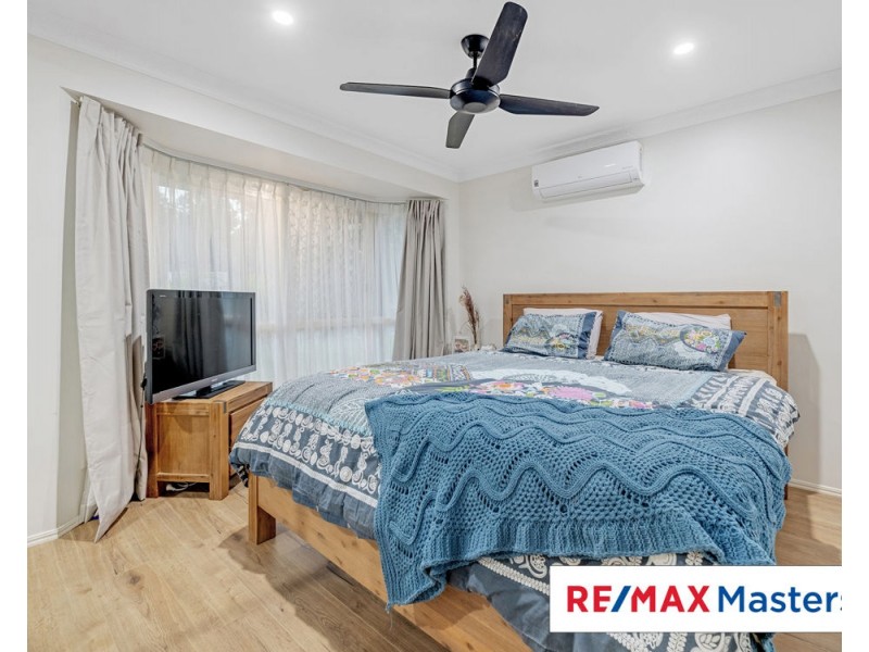 2 Amara Cr, Forest Lake QLD 4078