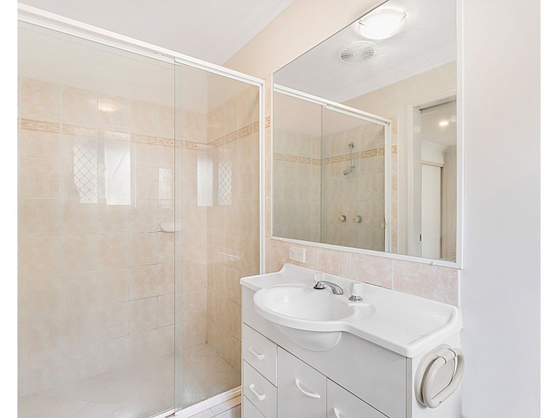 10 Central St, Forest Lake QLD 4078