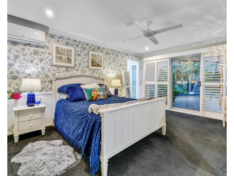 8 Ballandean Cl, Forest Lake QLD 4078