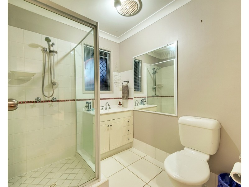 39 Clarendon Circuit, Forest Lake QLD 4078