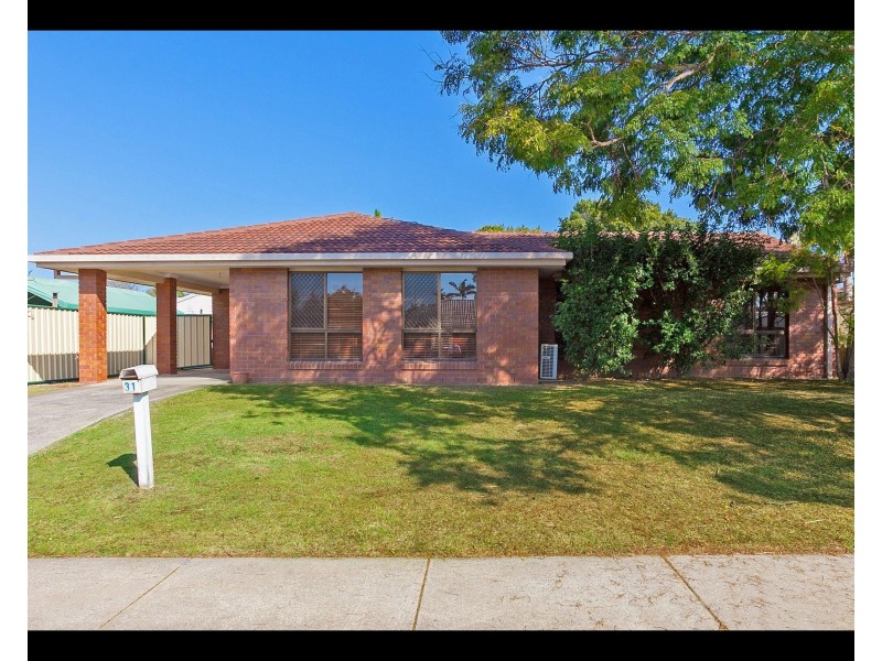 31 Edenlea Dr, Meadowbrook QLD 4131