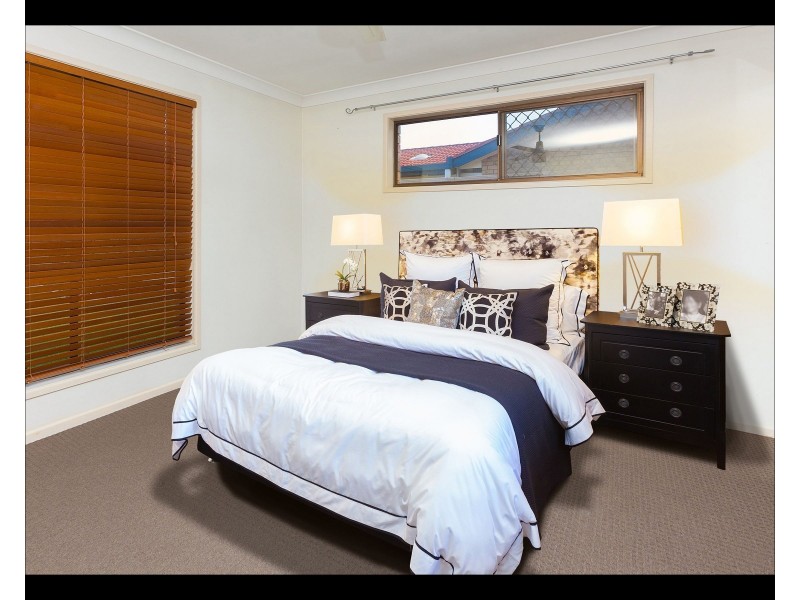 31 Edenlea Dr, Meadowbrook QLD 4131