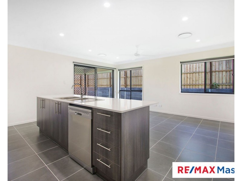 22 Fig Tree Circuit, Bahrs Scrub QLD 4207