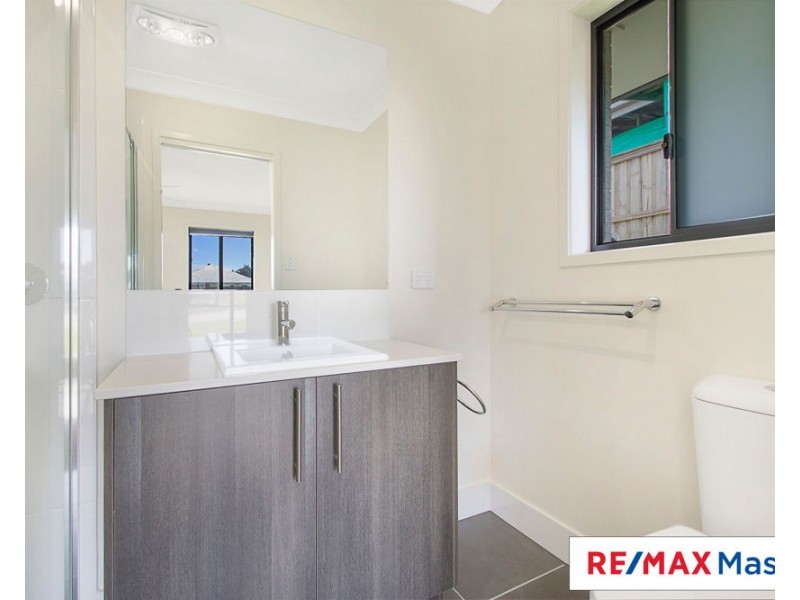 22 Fig Tree Circuit, Bahrs Scrub QLD 4207