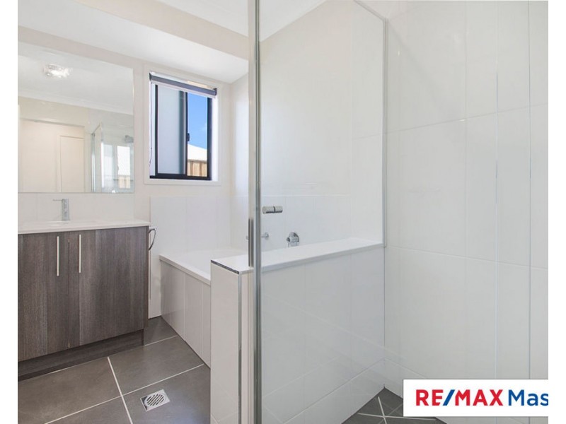 22 Fig Tree Circuit, Bahrs Scrub QLD 4207