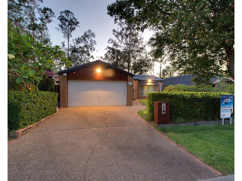 37 Clarendon Cct, Forest Lake QLD 4078