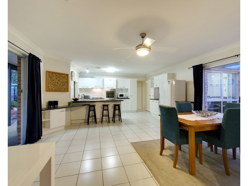 37 Clarendon Cct, Forest Lake QLD 4078