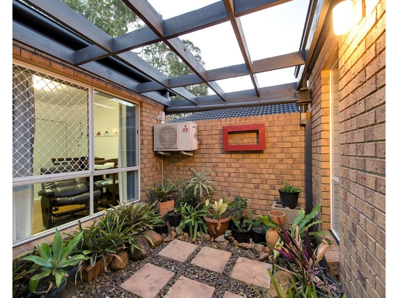 37 Clarendon Cct, Forest Lake QLD 4078