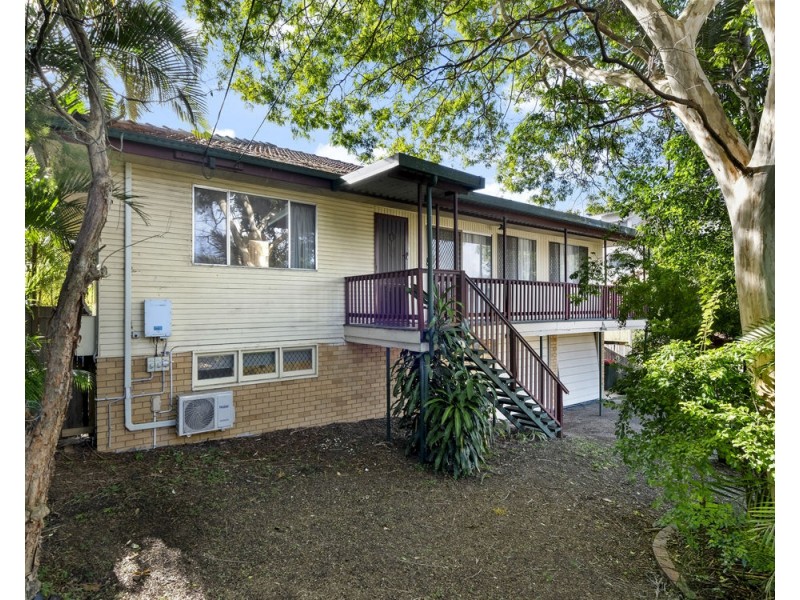 46 or 48 Mascar Street, Upper Mount Gravatt QLD 4122