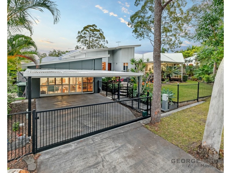 18 Saint Ives Cct, Forest Lake QLD 4078