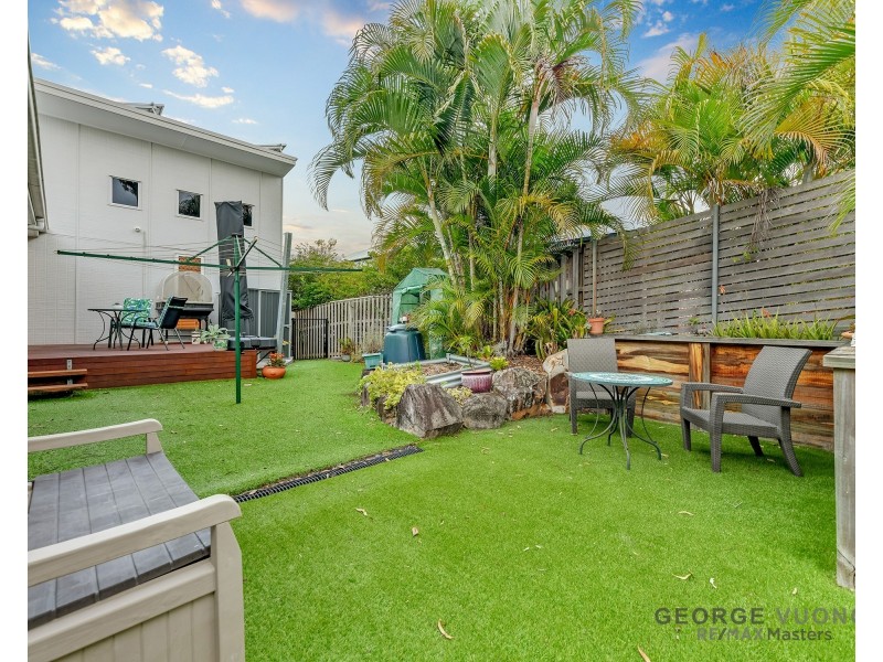 18 Saint Ives Cct, Forest Lake QLD 4078