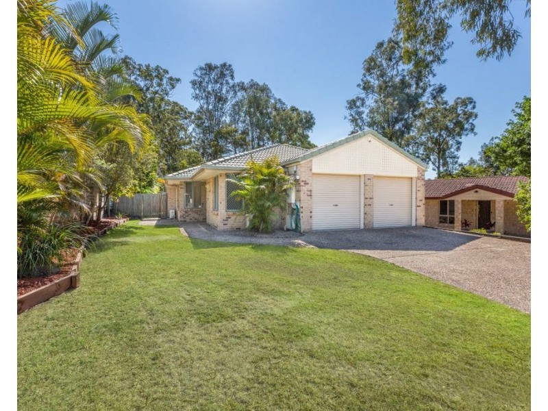 16 Scarlet Pl, Forest Lake QLD 4078