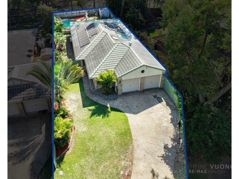 16 Scarlet Pl, Forest Lake QLD 4078