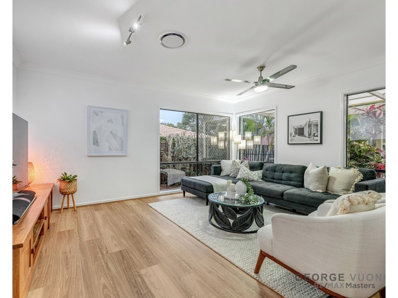 30 Booloumba Cr, Forest Lake QLD 4078