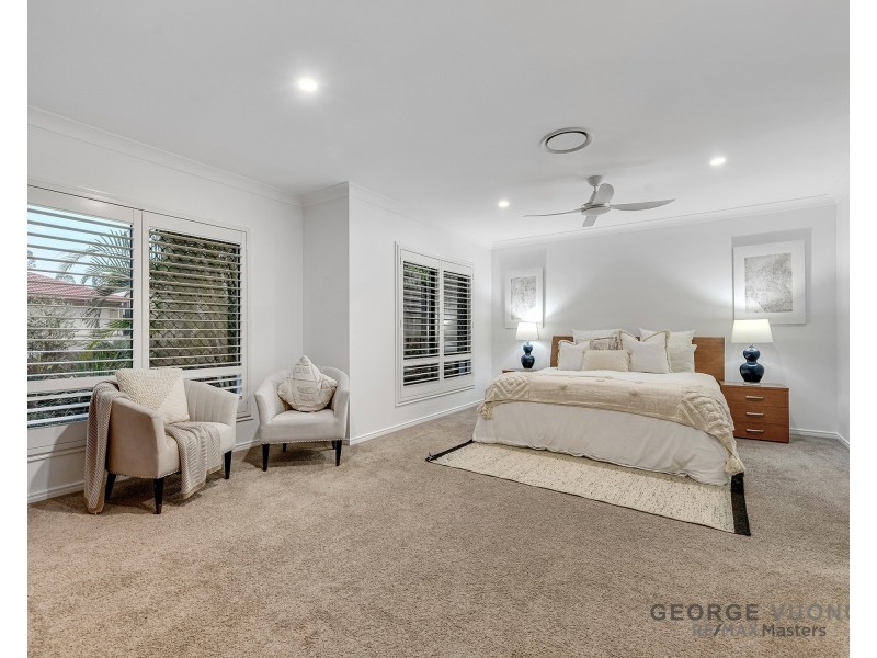 30 Booloumba Cr, Forest Lake QLD 4078