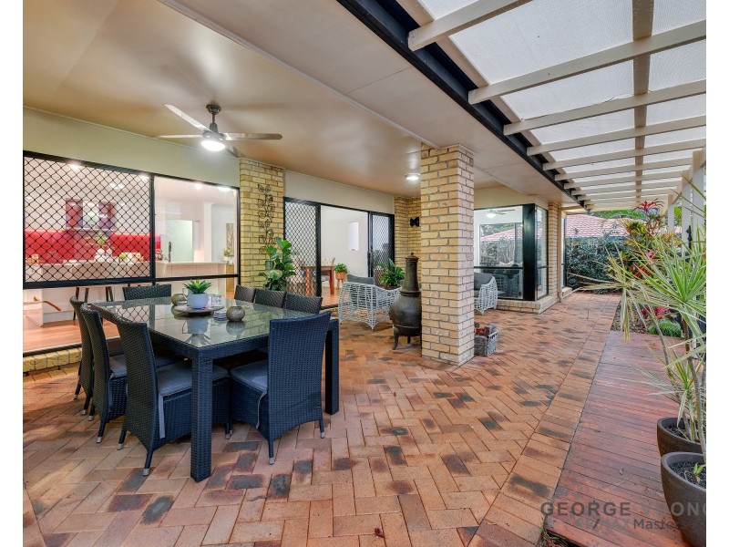 30 Booloumba Cr, Forest Lake QLD 4078