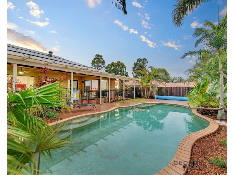 30 Booloumba Cr, Forest Lake QLD 4078