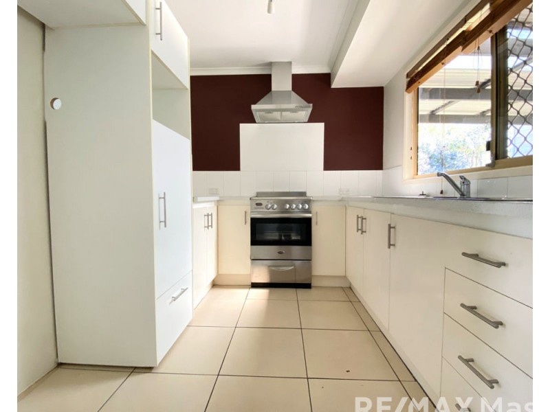 63 Sunscape Dr, Eagleby QLD 4207