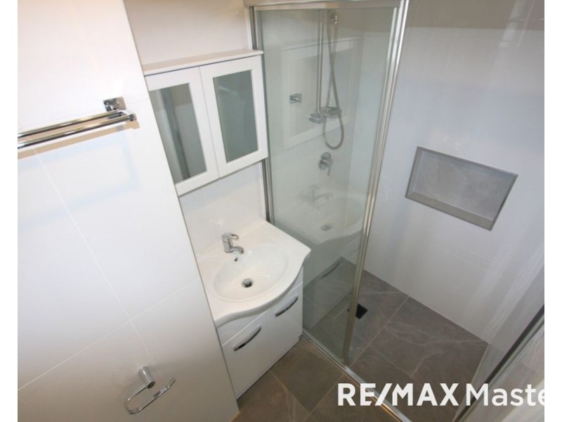 6 Pandora St, Rochedale South QLD 4123