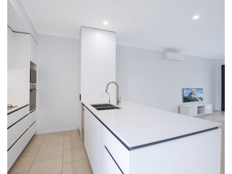 26/18 Foreshore Street, Coomera QLD 4209