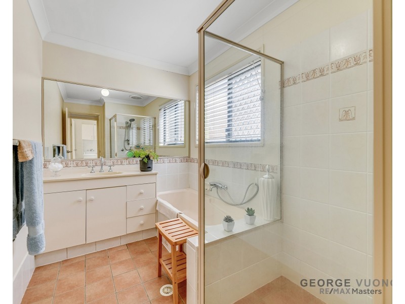 36 Glorious Way, Forest Lake QLD 4078