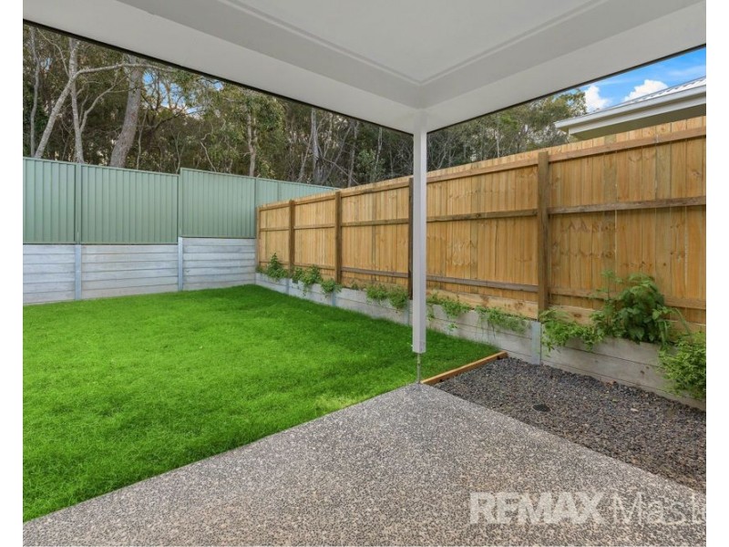 1/37 Kestrel Road, Park Ridge QLD 4125