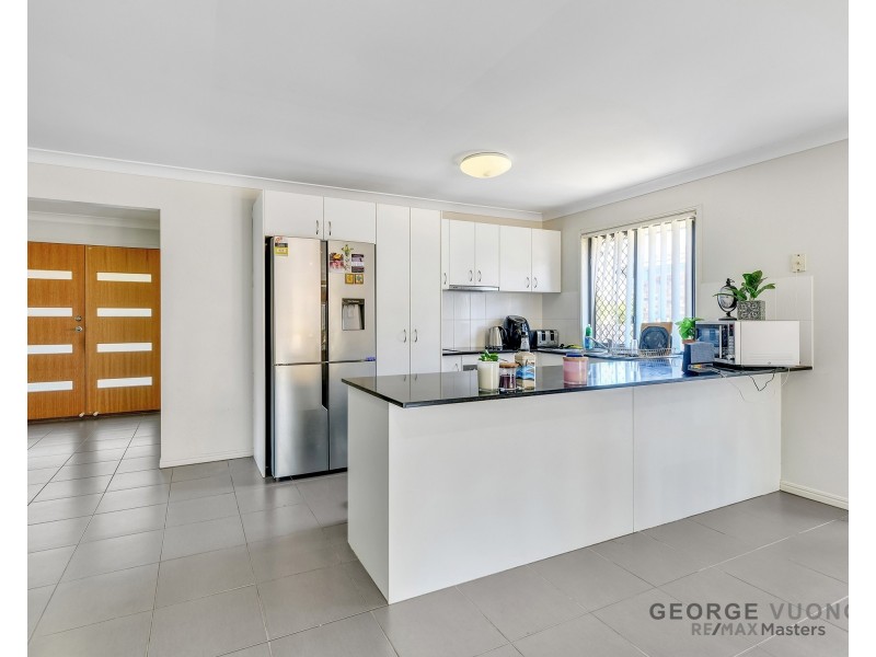 17 Aramac St, Brassall QLD 4305