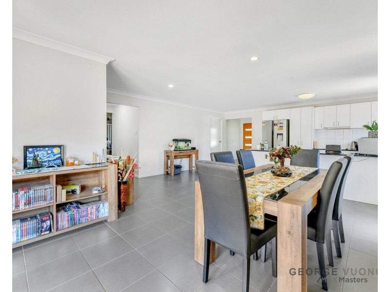 17 Aramac St, Brassall QLD 4305