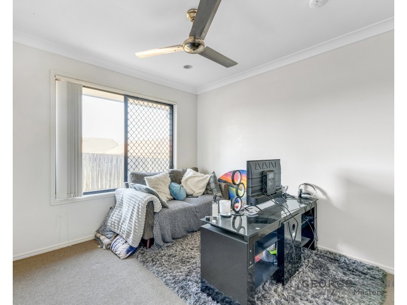 17 Aramac St, Brassall QLD 4305