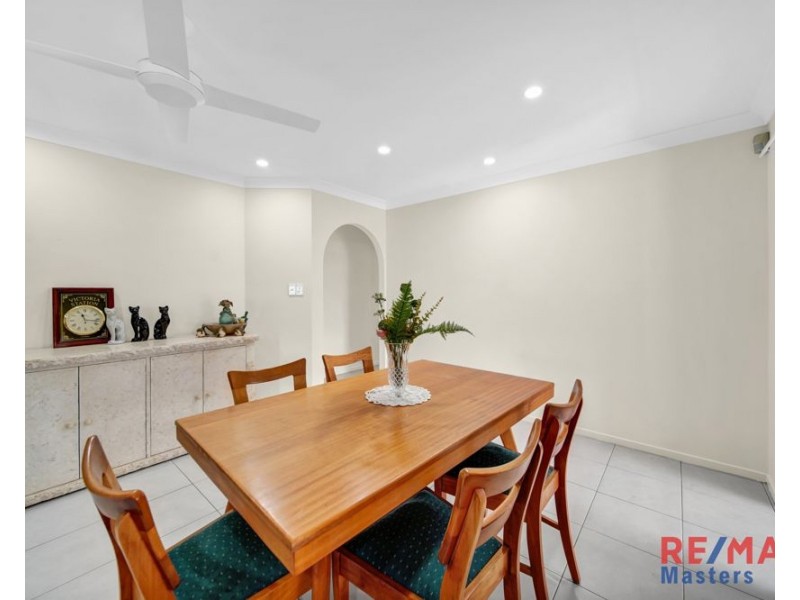 26 Edenlea Drive, Meadowbrook QLD 4131