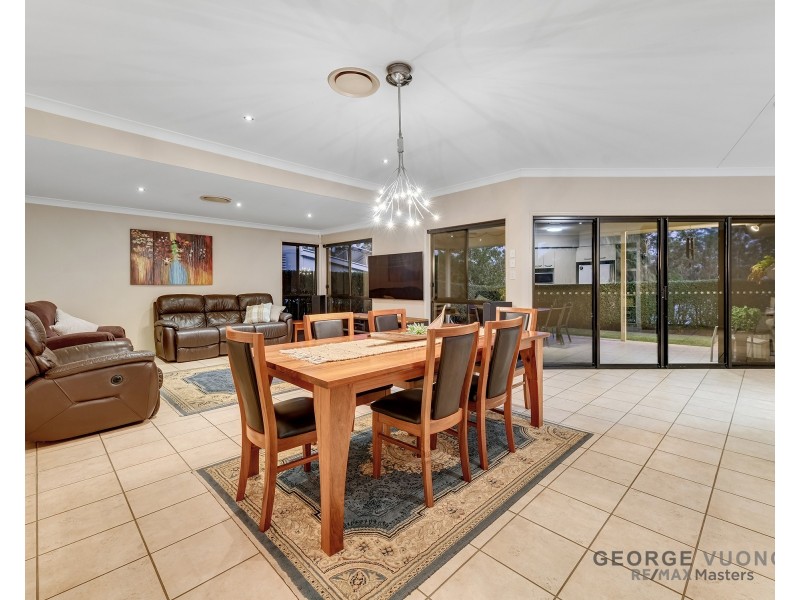 20 Saint Ives Cct, Forest Lake QLD 4078