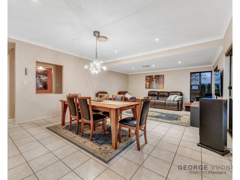 20 Saint Ives Cct, Forest Lake QLD 4078