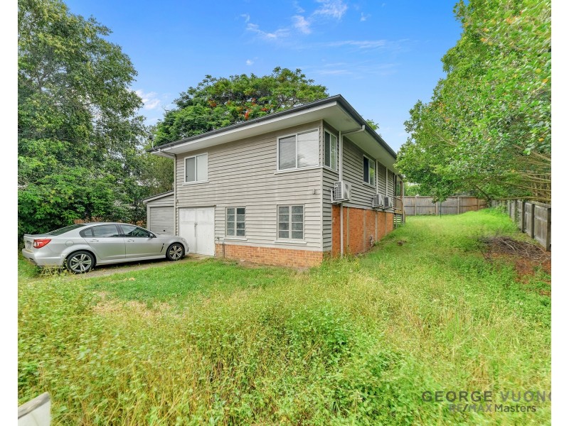 26 Brisbane Corso, Fairfield QLD 4103