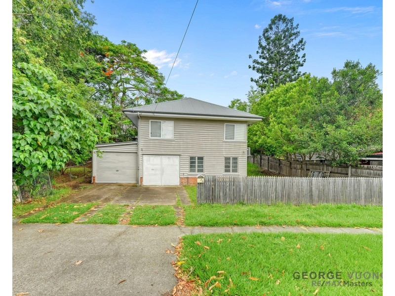 26 Brisbane Corso, Fairfield QLD 4103