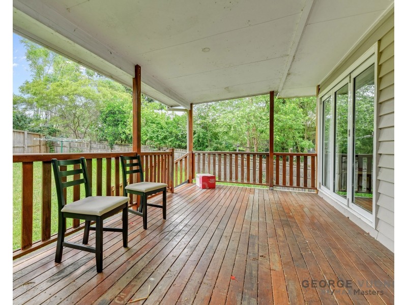26 Brisbane Corso, Fairfield QLD 4103