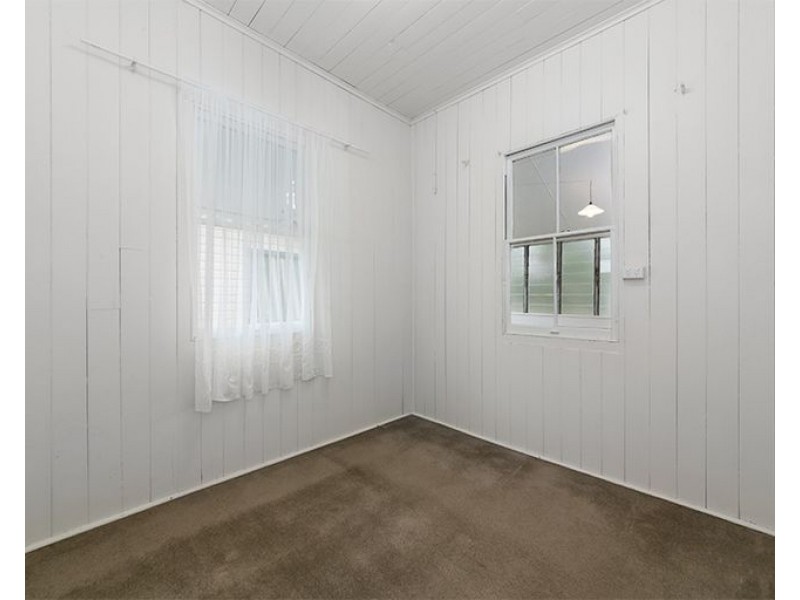 39 Walter Ave, East Brisbane QLD 4169